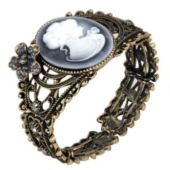 Victorian Antiqued Brass Cameo Cuff Bracelet - Picture 2 of 7